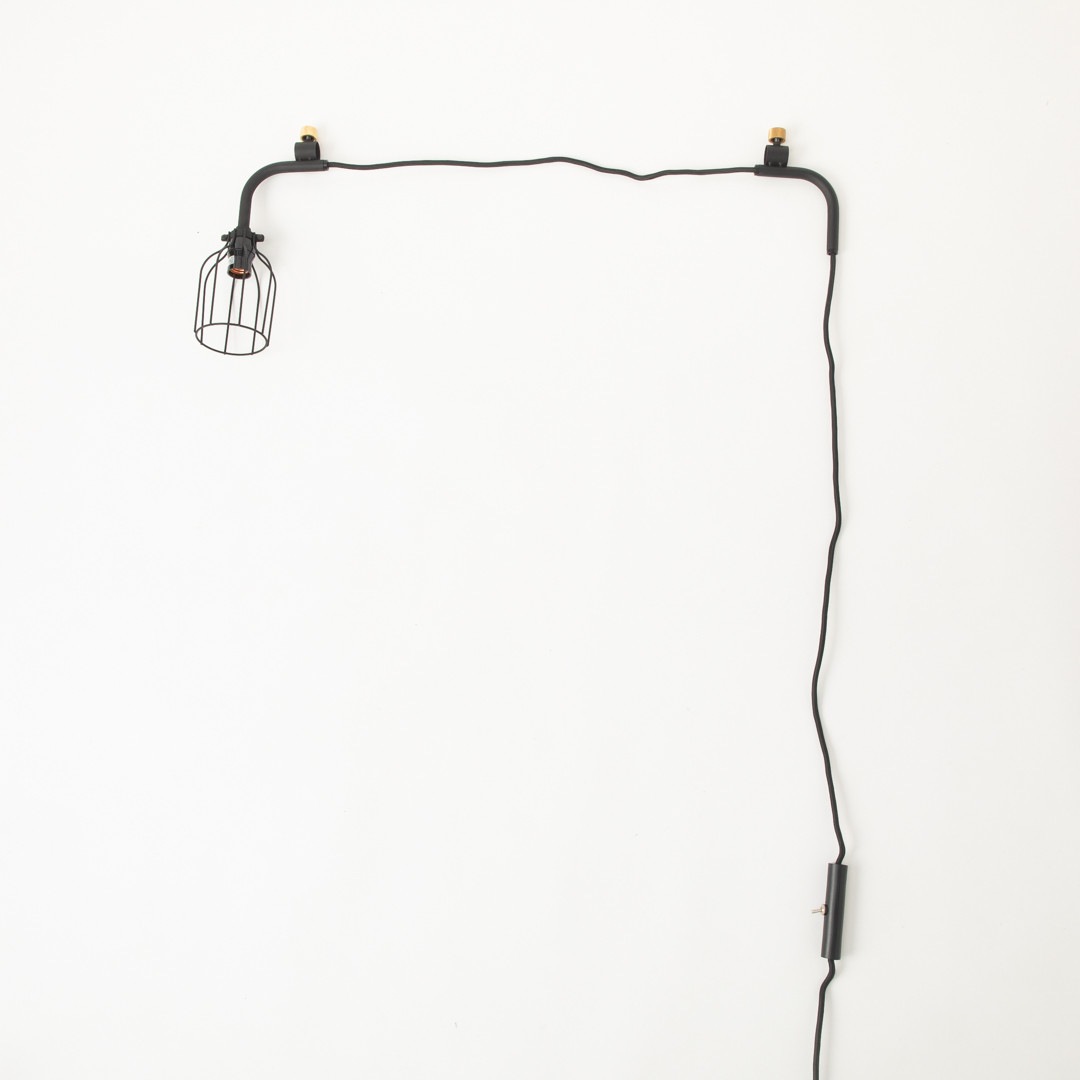 ��DRAW A LINE�� 008 Lamp B �֥�å�