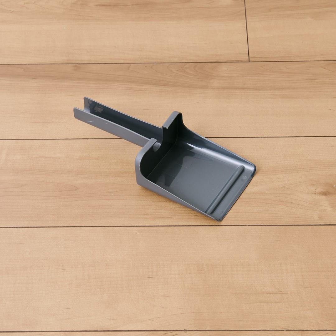 ここページ⚠️11/25㈭お取り置き Amazon｜ニトリ 持ちやすい 枠つき すべりにくい 木製 トレー L