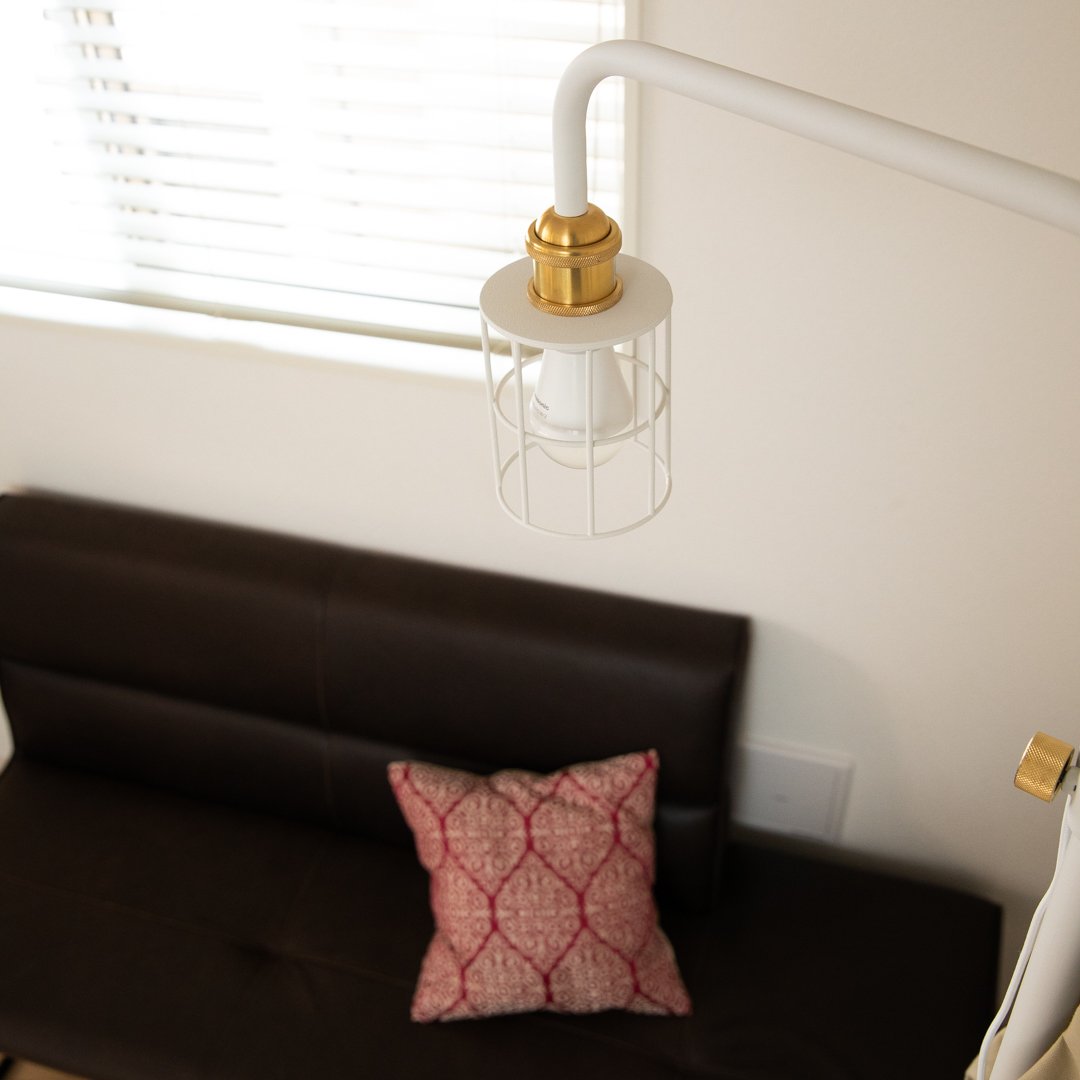 ��DRAW A LINE�� 204 Wire Shade �ۥ磻��