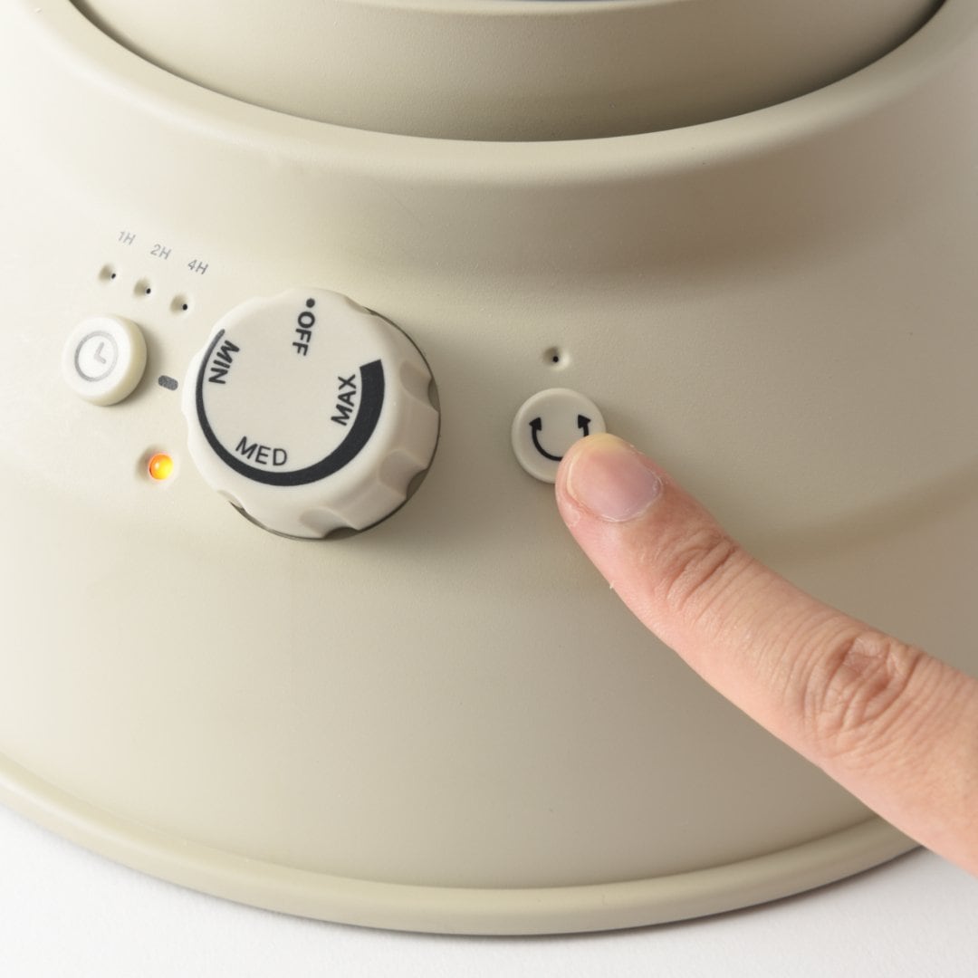 BRUNO】 カーボンヒーターNostal Stove wide｜リビング用品,家電