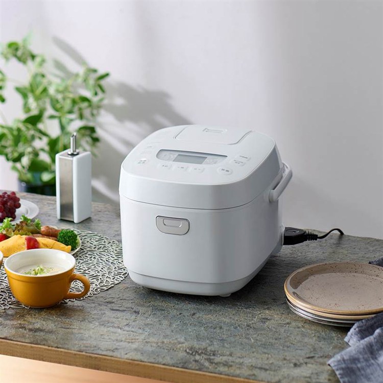 アイリスオーヤマ】マイコンジャー炊飯器 5.5合 RC-BMA50-W