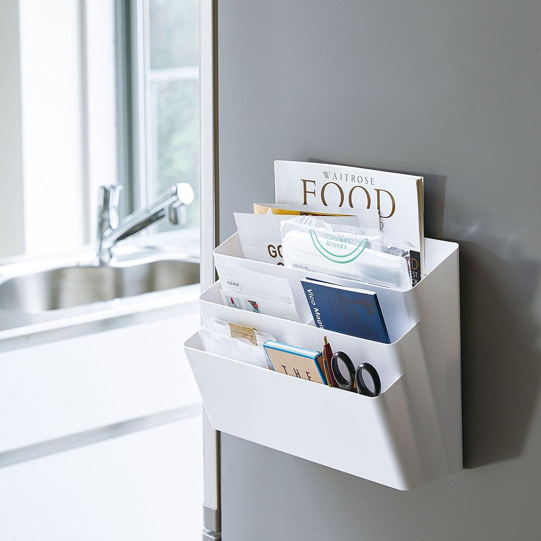 ��¢�˲��ޥ��ͥåȼ�Ǽ�ݥ��å� 3�� ��� �ۥ磻��