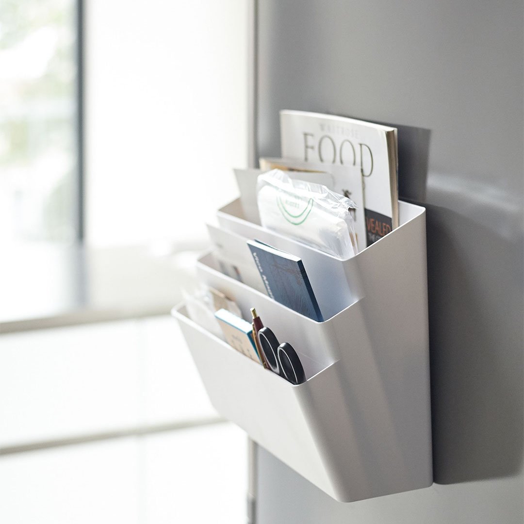 ��¢�˲��ޥ��ͥåȼ�Ǽ�ݥ��å� 3�� ��� �ۥ磻��