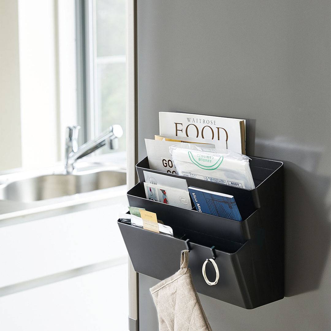 ��¢�˲��ޥ��ͥåȼ�Ǽ�ݥ��å� 3�� ��� �֥�å�