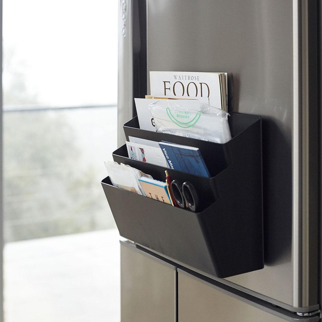 ��¢�˲��ޥ��ͥåȼ�Ǽ�ݥ��å� 3�� ��� �֥�å�