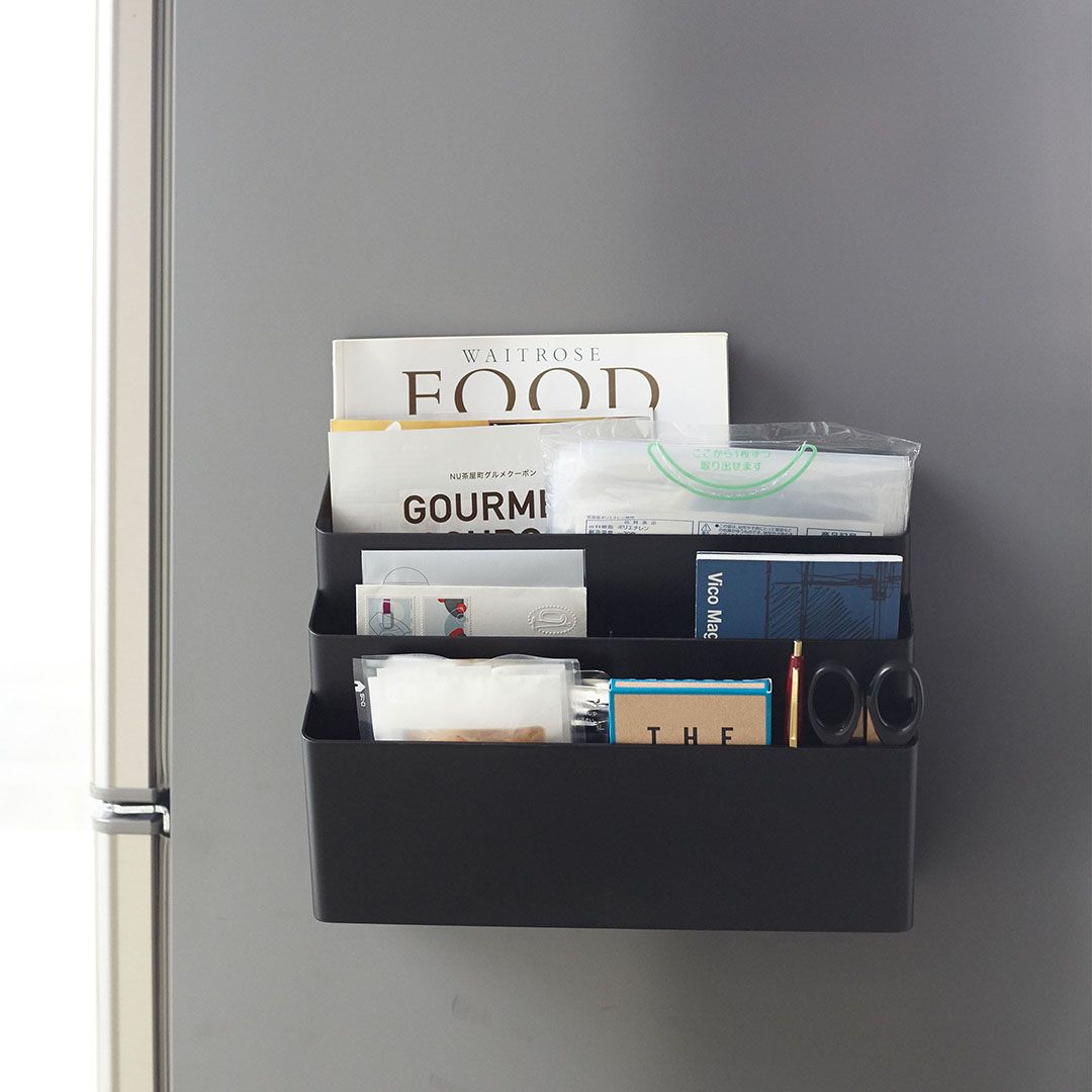 ��¢�˲��ޥ��ͥåȼ�Ǽ�ݥ��å� 3�� ��� �֥�å�