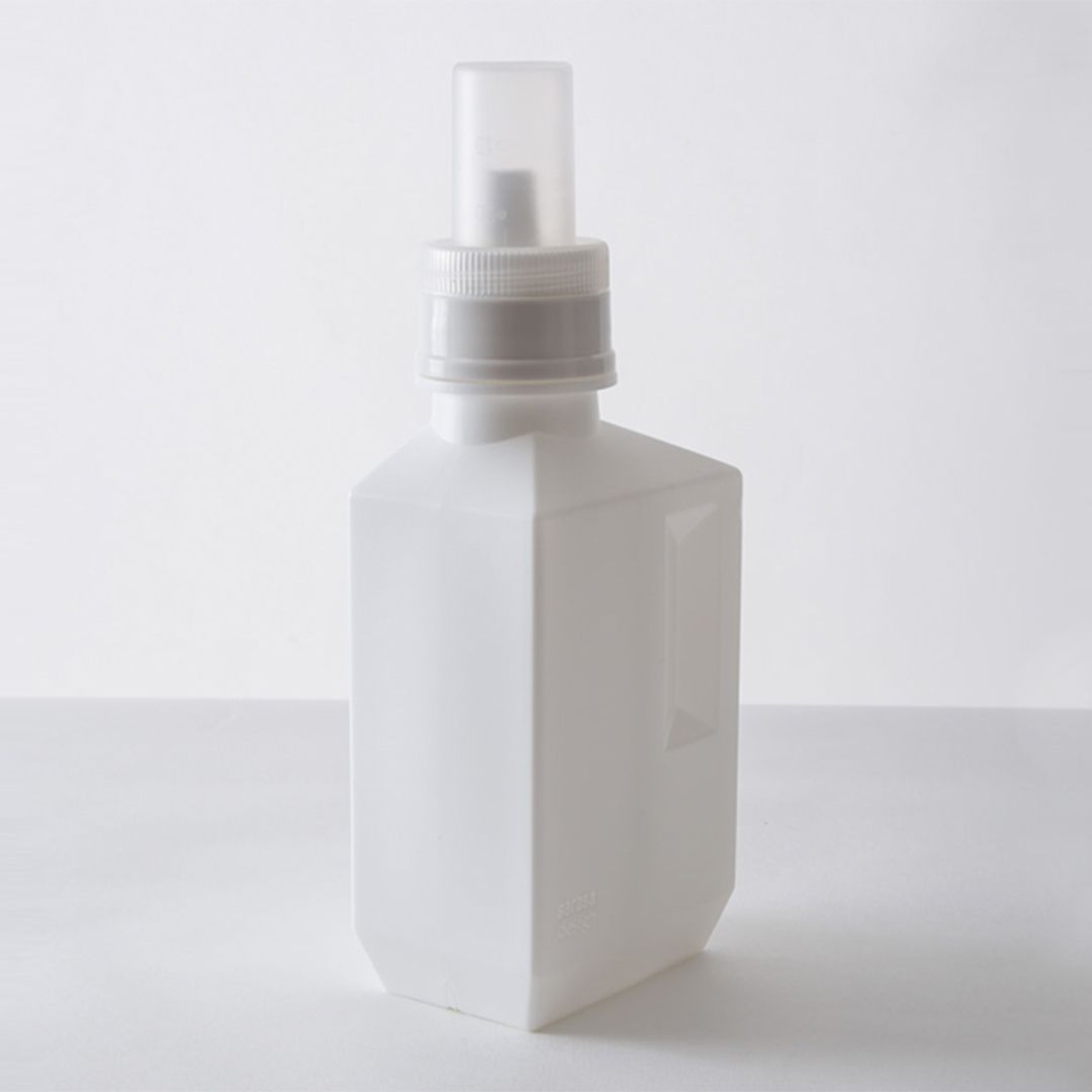 ��sarasa design�� ���ɥ꡼�ܥȥ� M 700ml ���եۥ磻��