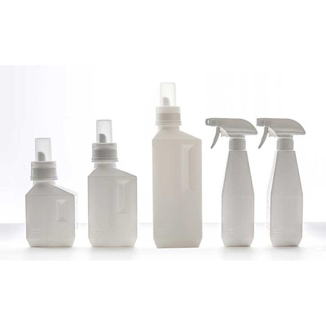 ��sarasa design�� ���ɥ꡼�ܥȥ� M 700ml ���եۥ磻��