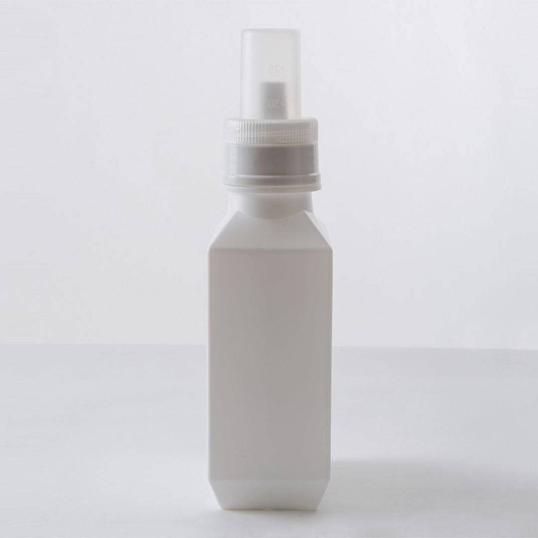 ��sarasa design�� ���ɥ꡼�ܥȥ� M 700ml ���եۥ磻��