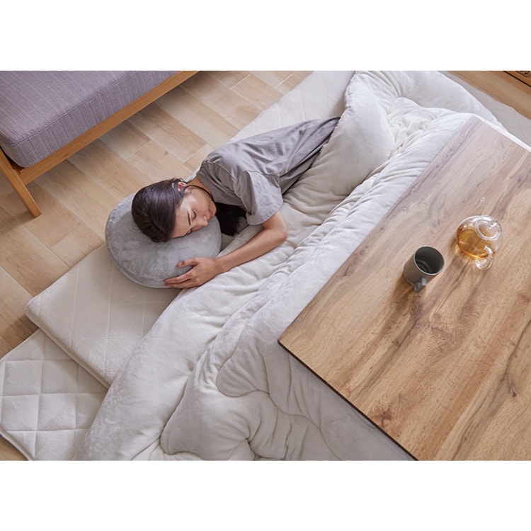 円形クッション 直径38cm フランネル生地 洗濯可｜SIMPLE STYLE