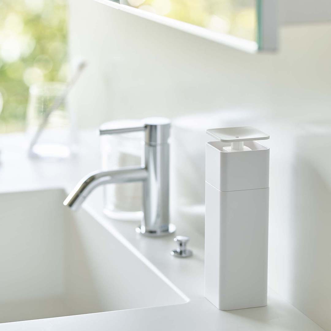 ��tower���Ҽ�ǽФ���ǥ����ڥ󥵡� �ۥ磻��