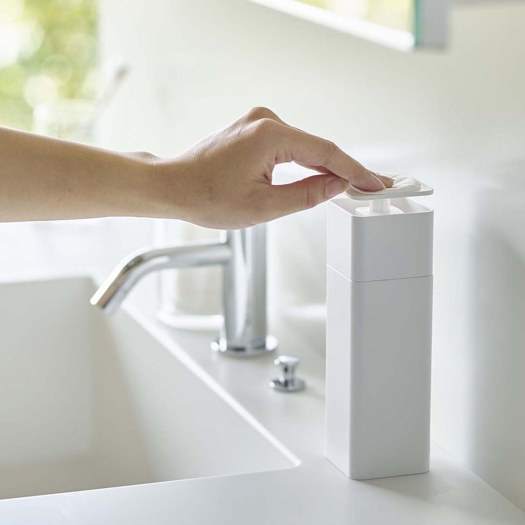 ��tower���Ҽ�ǽФ���ǥ����ڥ󥵡� �ۥ磻��