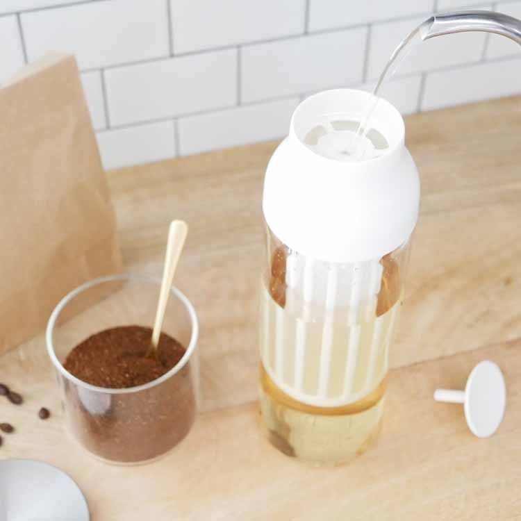 ��KINTO�� CAPSULE ������ɥ֥�塼����ե� �ۥ磻��