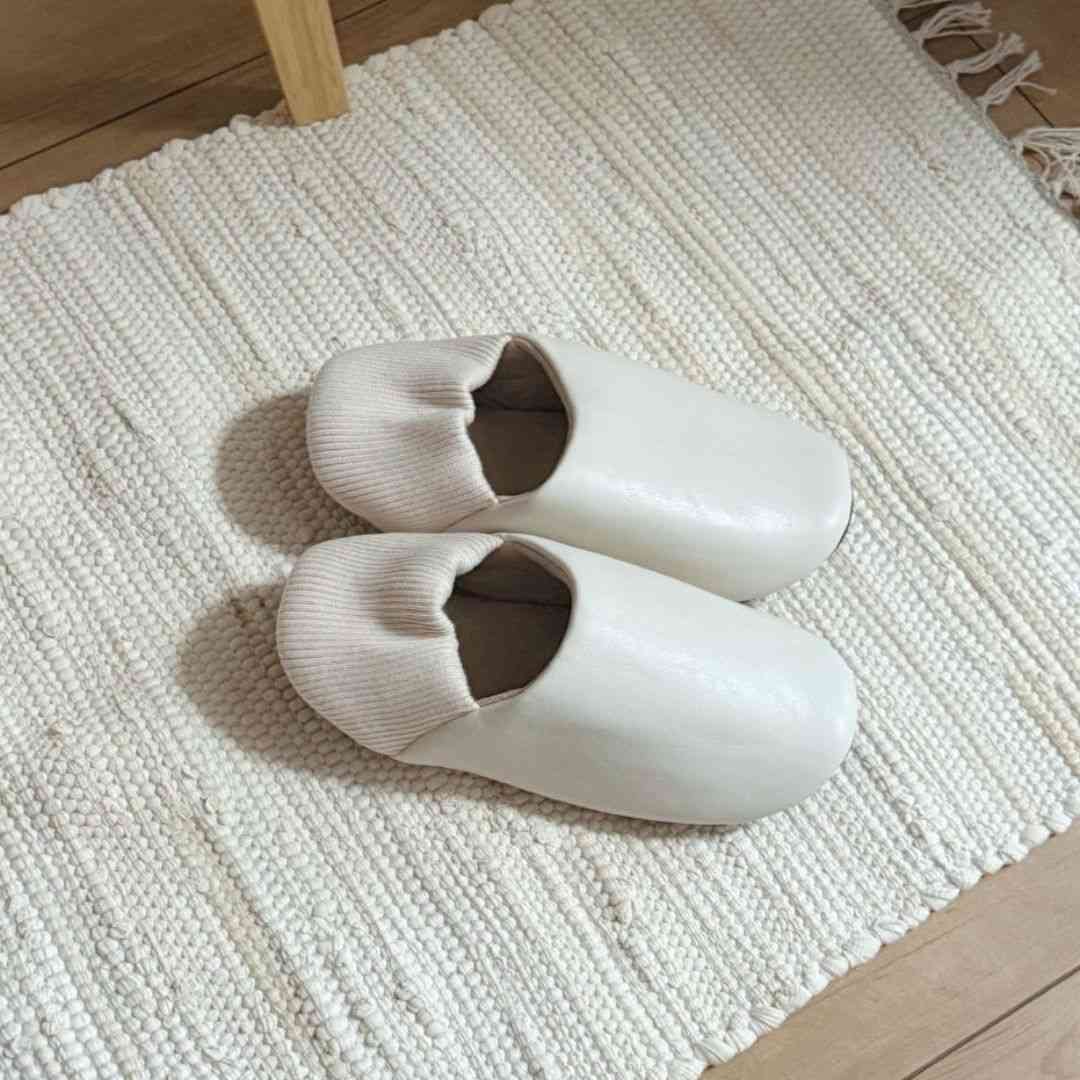 ��kurasso�� �ɺ��ѥ롼�ॷ�塼�� M