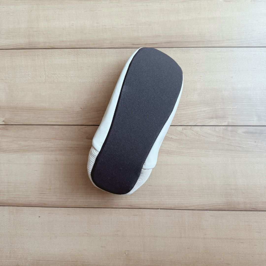 ��kurasso�� �ɺ��ѥ롼�ॷ�塼�� L