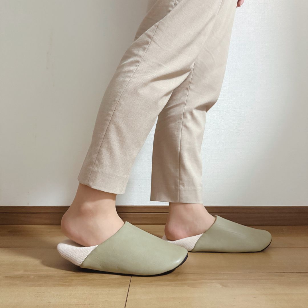 ��kurasso�� �ɺ��ѥ롼�ॷ�塼�� L