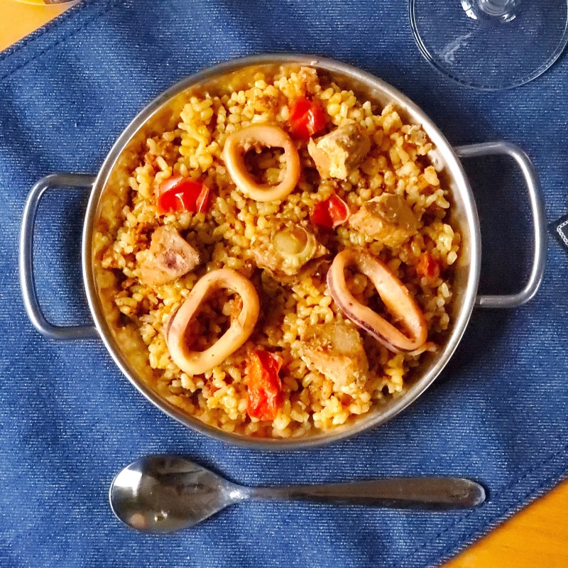 鰹と海鮮たっぷりの土佐流・玄米パエリア | すべての商品 | 黒潮町缶詰