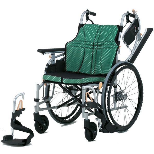 ♿ビッグサイズ ゆったり 自走式 車椅子 ( 便利な多機能 ノーパンクタイヤ) 車椅子 軽量 折りたたみ車いす ノーパンクタイヤ仕様 CUYFWC-980
