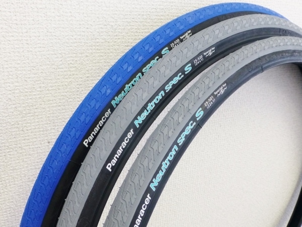 【バトンホイール＋青タイヤ（パナレーサー）】 パナレーサーニュートロン SPEC-S(Panaracer)25-520/25-501 | タイヤ