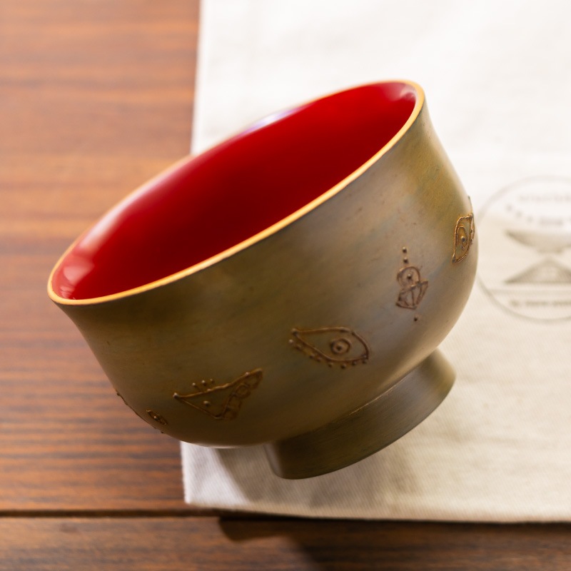 漆お椀11cm　茶系（内側・赤系）