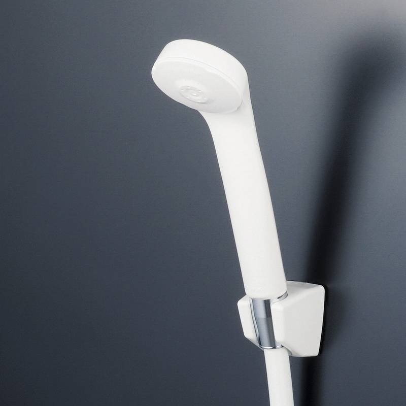 (送料無料) KVK FTB100KWJST サーモスタット式シャワー 浄水シャワーヘッド付(寒冷地用)(代引不可) KVK FTB100KWRK サーモスタット式シャワー 楽付王 170mmパイプ付 寒冷