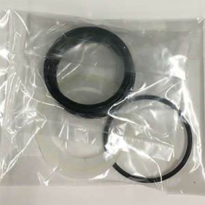 はづきのみや 新入荷🆕 #スニーカー 新品 箱有り 28.5cm ADIDAS ZX 8000 