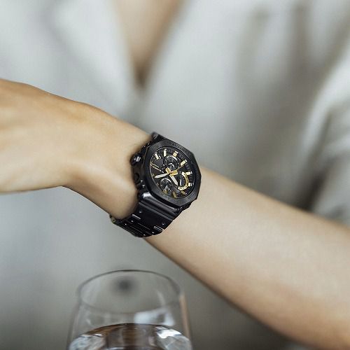 CASIO WATCH 50TH ANNIVERSARY G-SHOCK ����������٥��� ���ʥ��� �����顼�ӻ��� GMC-B2100ZE-1AJR ��� �ե�᥿�� ���ޡ��ȥե����󥯡�����������