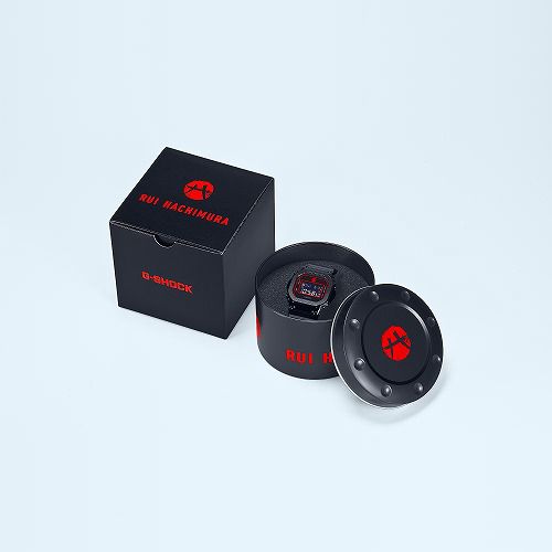 CASIO G-SHOCK �ǥ������ӻ���  GM-5600RH-1JR ���  Ȭ¼�ݥ����ͥ��㡼��ǥ���5�� ����������