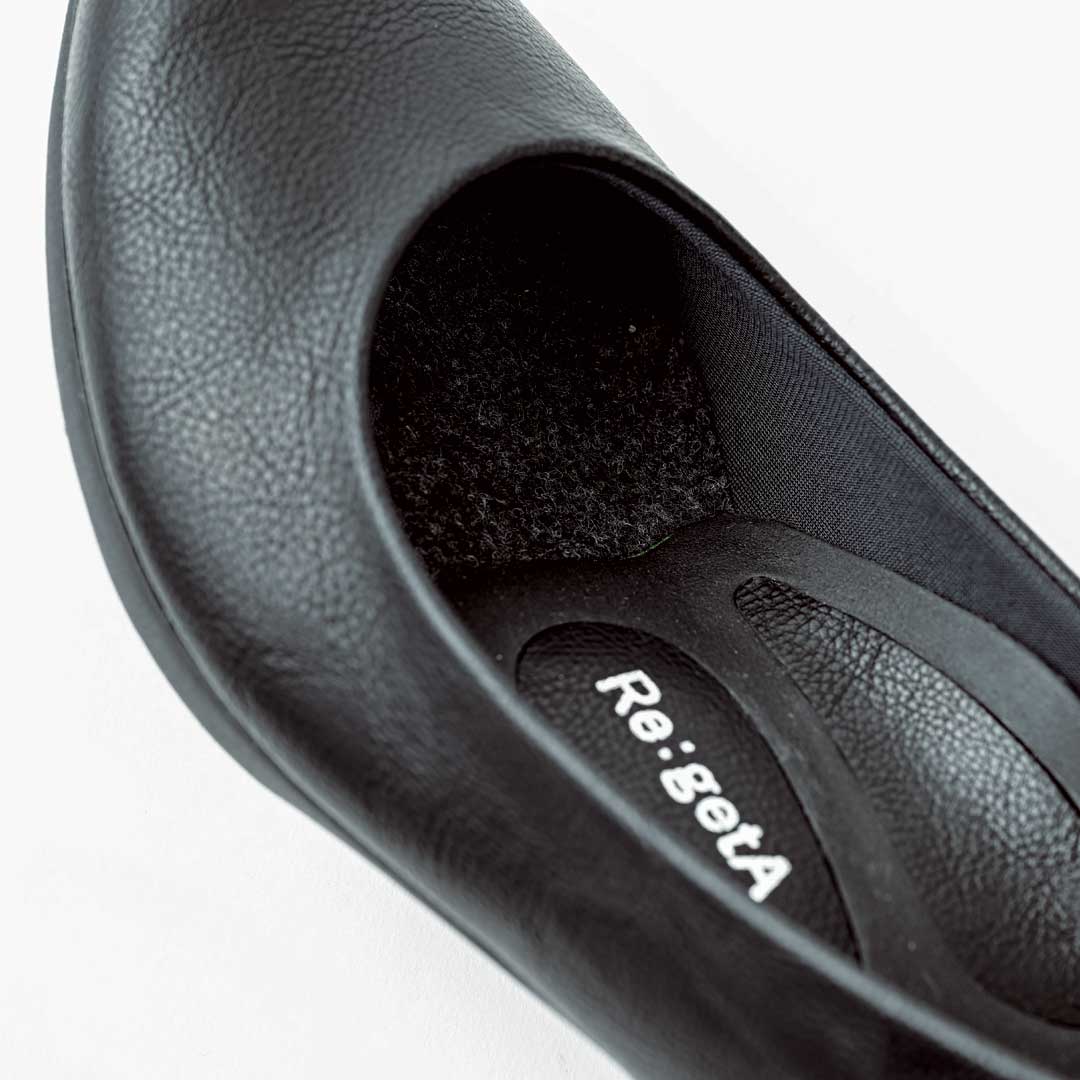 リゲッタ ポインテッドトゥ パンプス