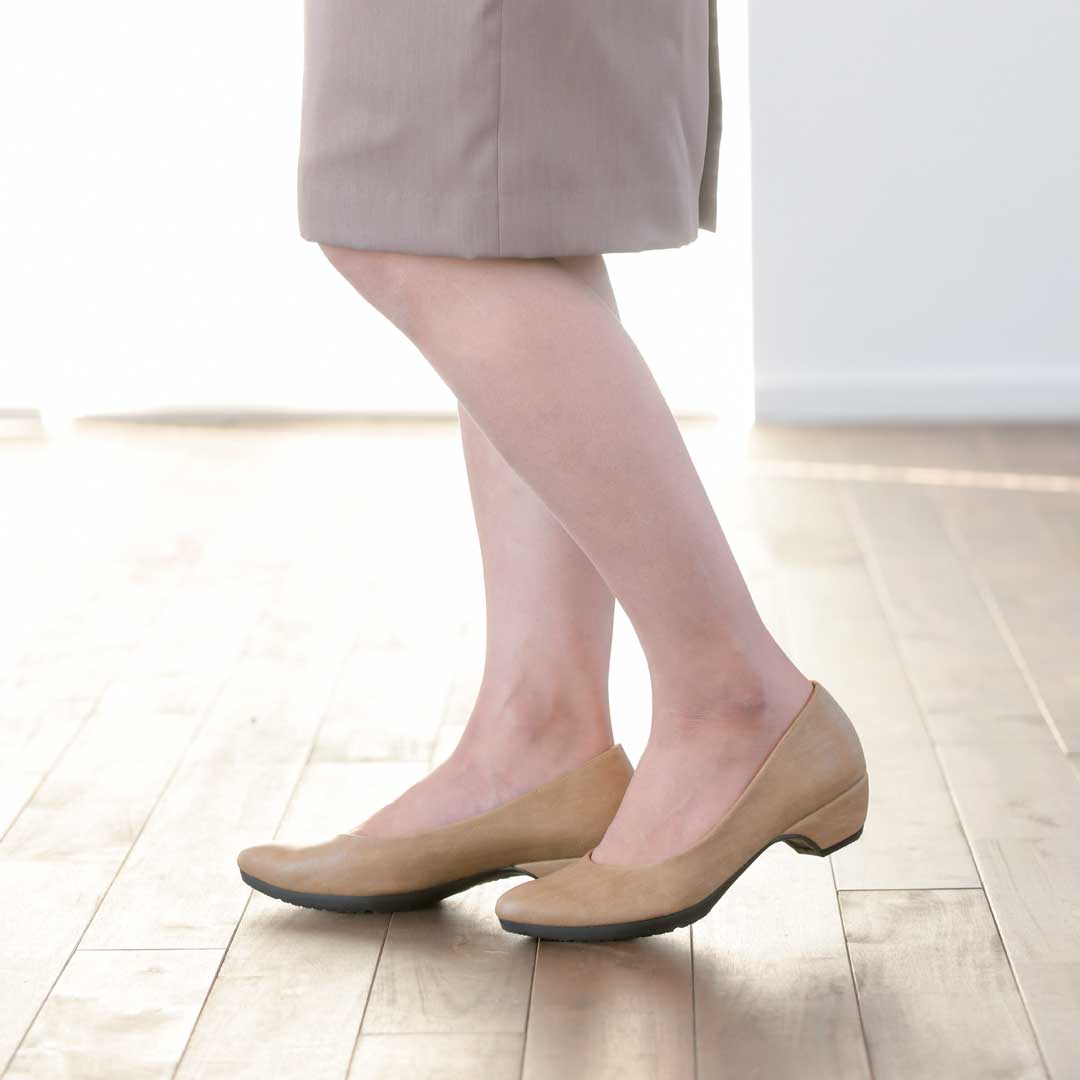 リゲッタ ポインテッドトゥ パンプス