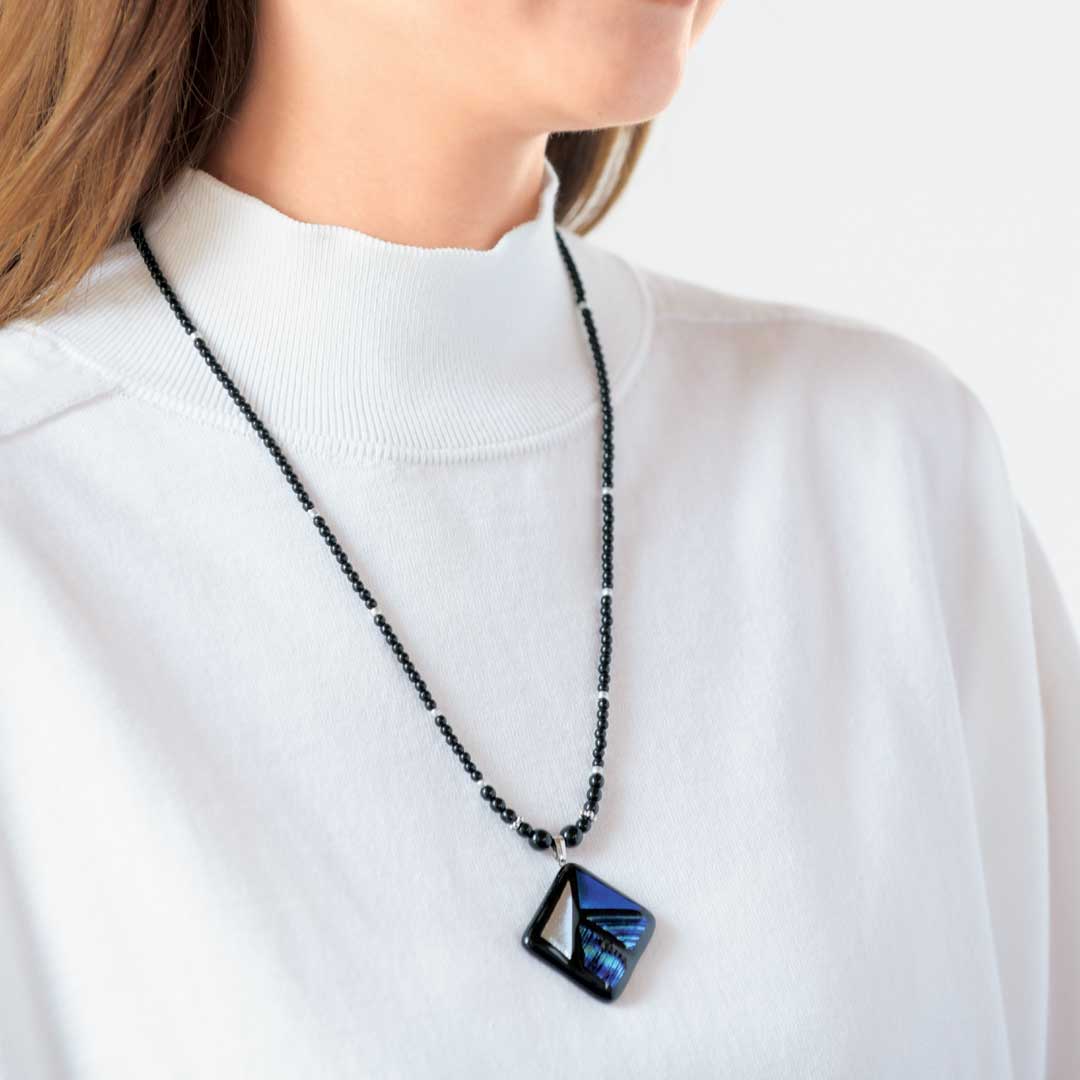 安曇野瑠璃ガラス　銀河　ビーズ　