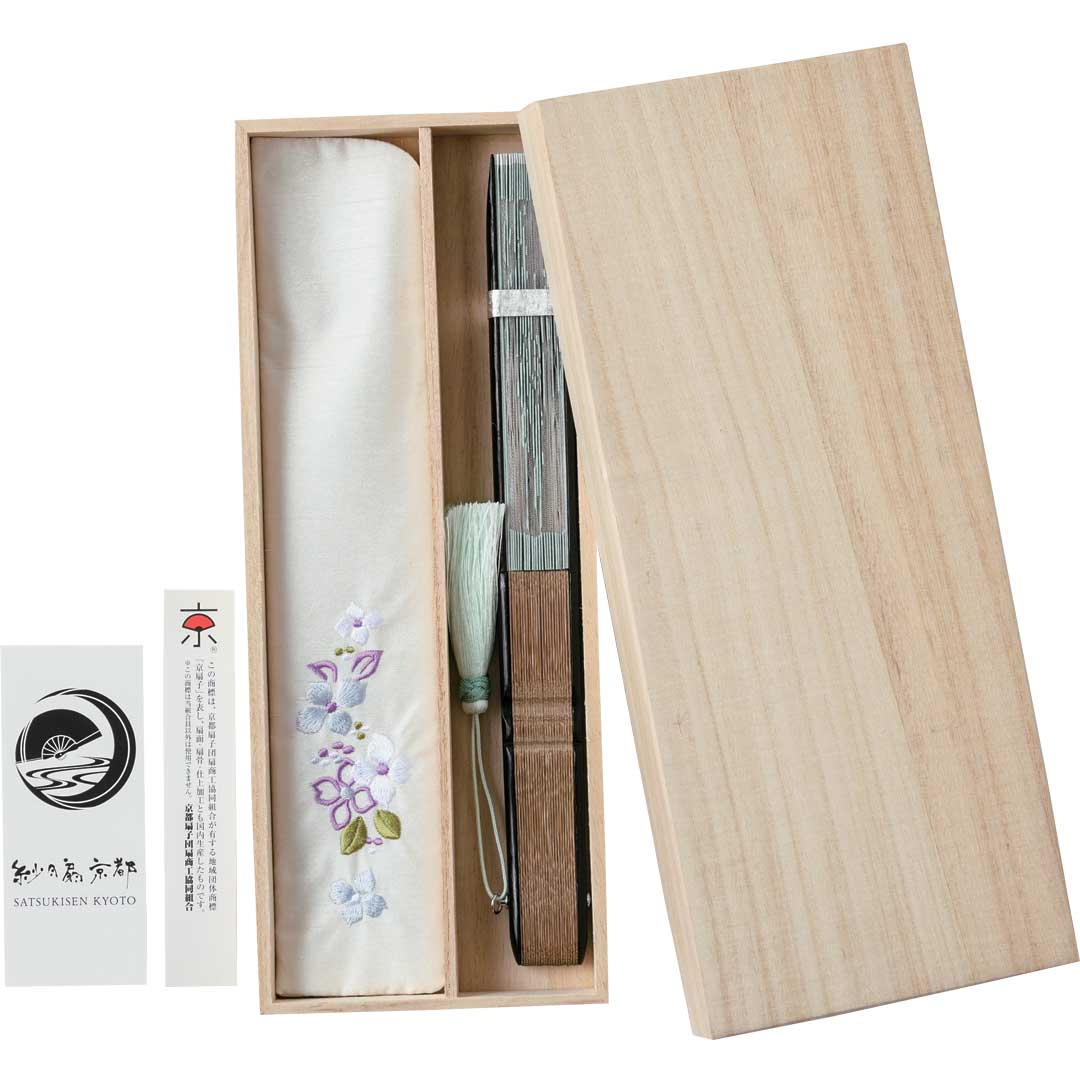 京扇子　額透かし彫扇　紗月　