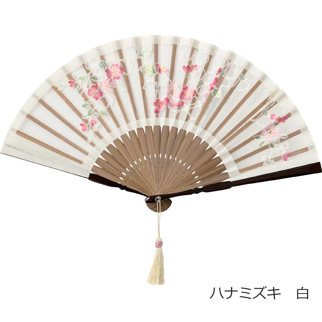 竹凸雕刻百【財】字扇面 竹凸雕刻百【財】字扇面