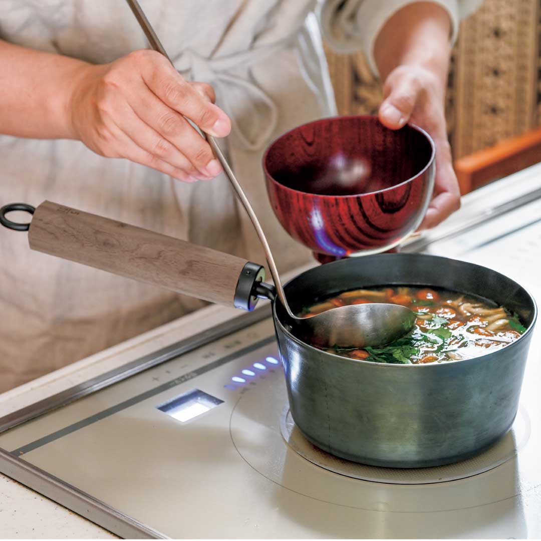 今日を元気にするお味噌汁パン