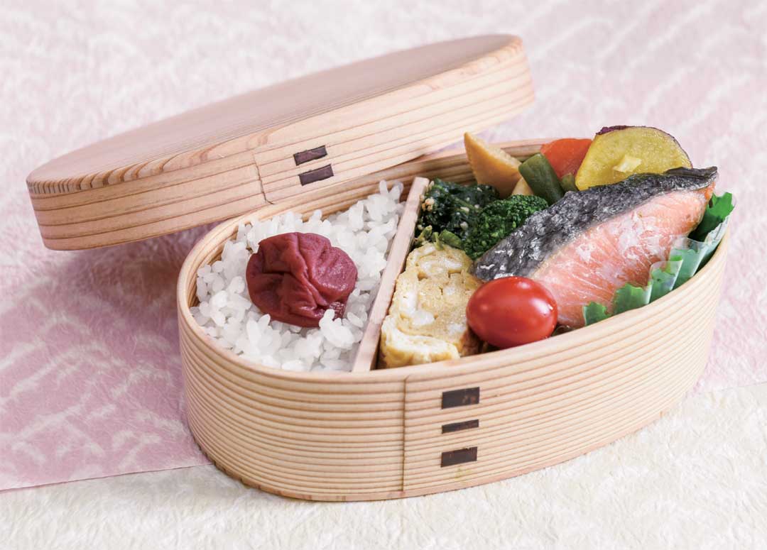 大館曲げわっぱ　こばん弁当