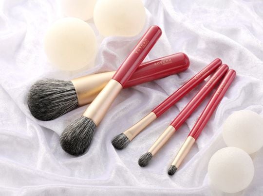 熊野筆　晃祐堂　KOYUDO collection 赤軸 メイクブラシセット 化粧筆セット | 【晃祐堂】熊野筆オンラインショップ