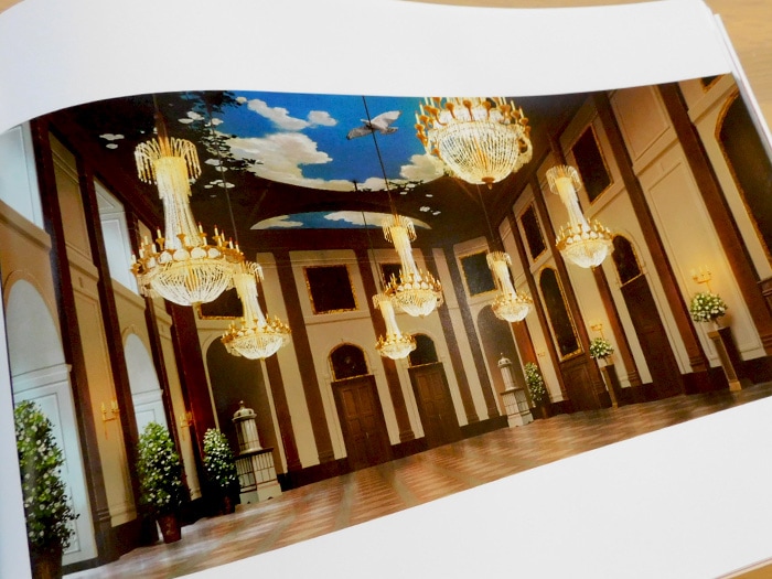 ヴァイオレット・エヴァーガーデン」シリーズ 美術背景画集【在庫品】