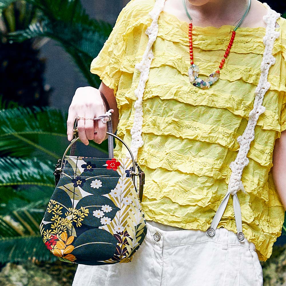 ベンリーがま口「しょくぶつえん」｜亥之吉 by 京美染色株式会社