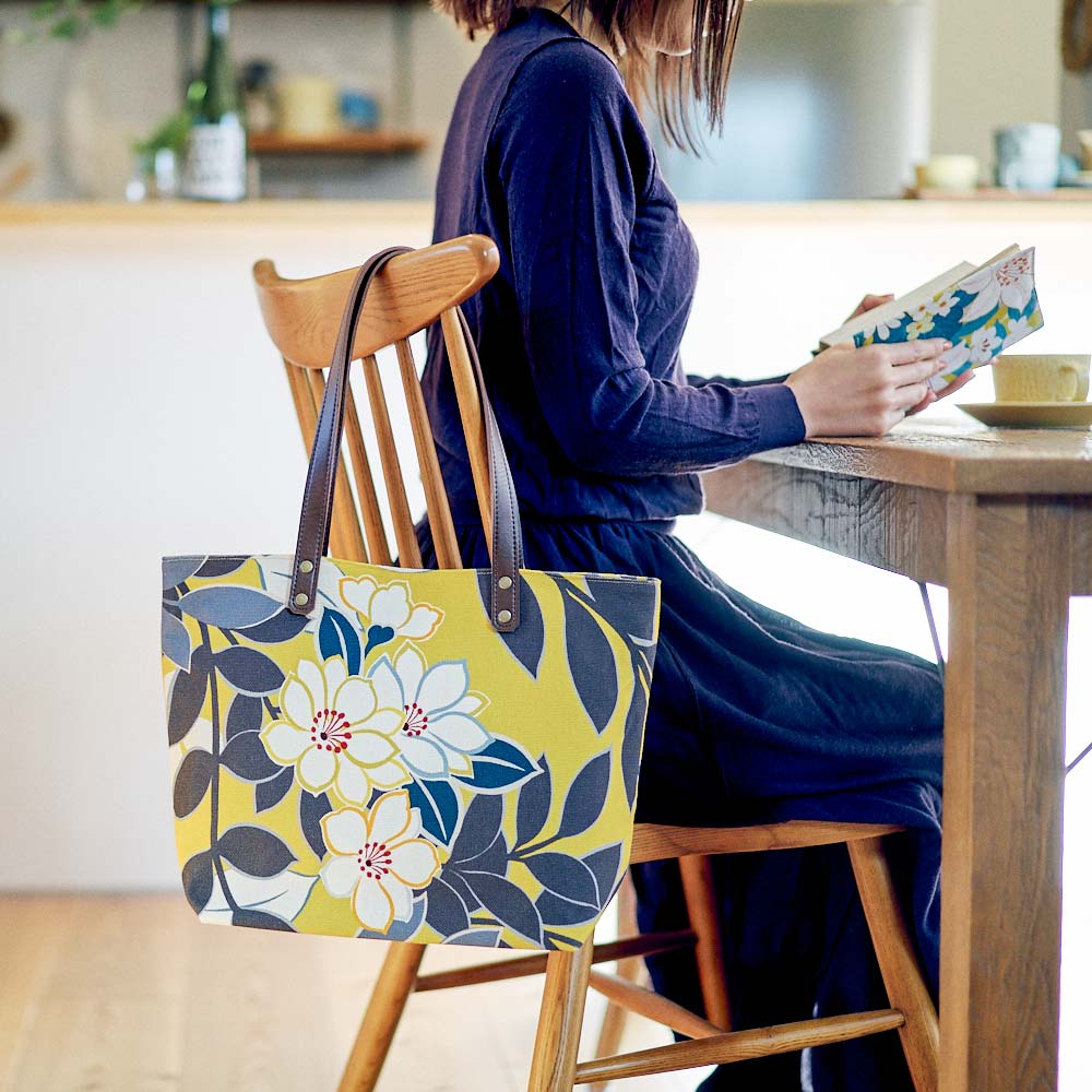 中トートバッグ「しゃら」