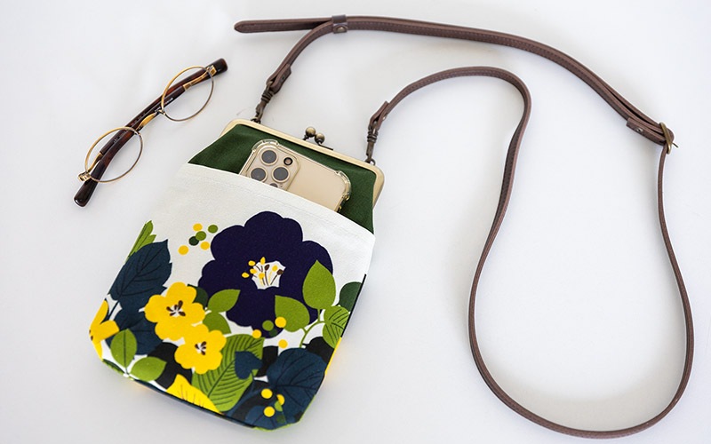 4寸縦型ポシェットがま口「はなもゆ」