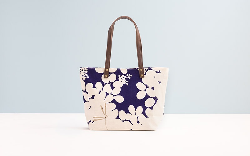 中トートバッグ「ききょうとんぼ」