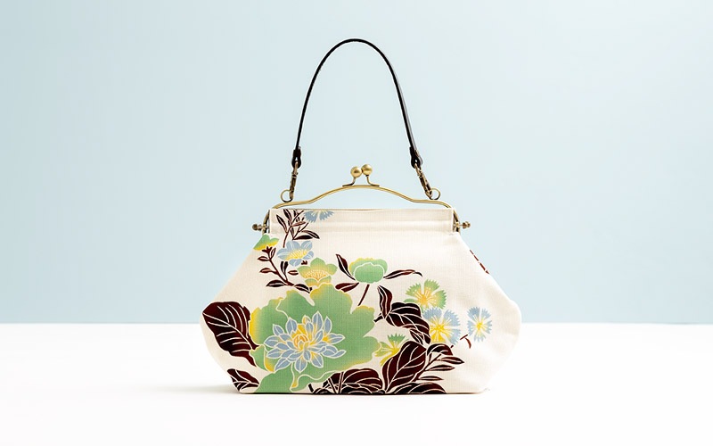 横長ベンリーがま口「てまりばな」