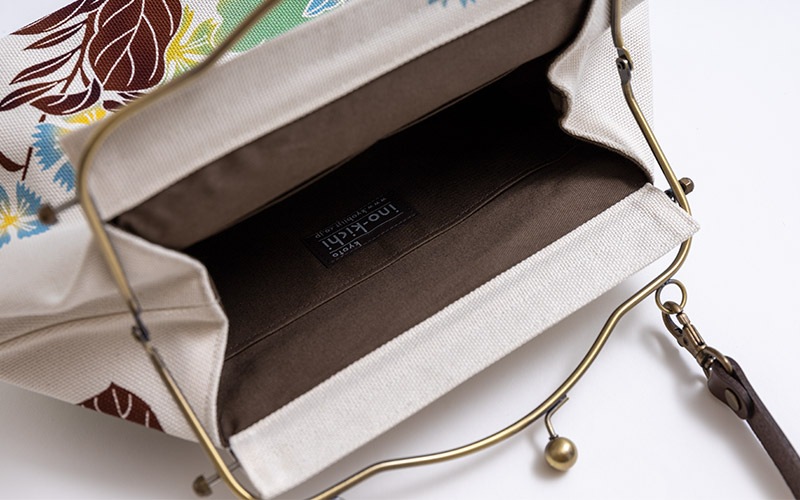 横長ベンリーがま口「てまりばな」