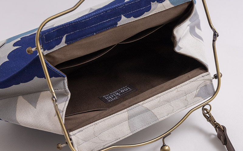 横長ベンリーがま口「ぼたぼたん」