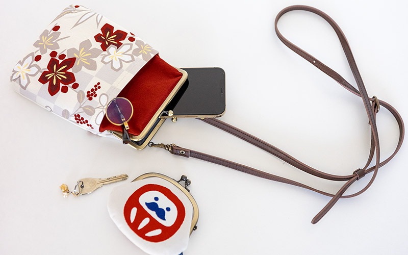 4寸縦型ポシェットがま口「いちまつうめ 生成り」