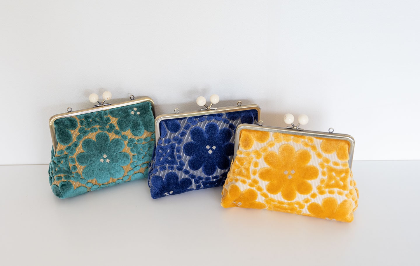 FUDGEコラボ 6寸ポシェットがま口 「モケットはなのわ」