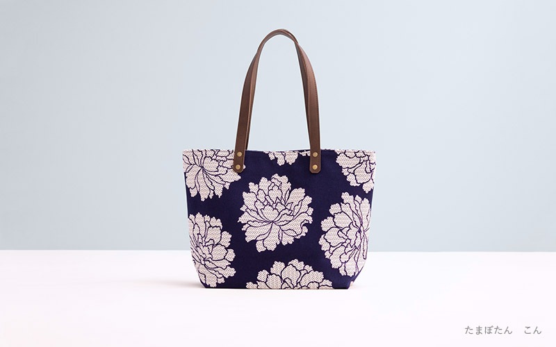 中トートバッグ「たまぼたん」｜亥之吉 by 京美染色株式会社