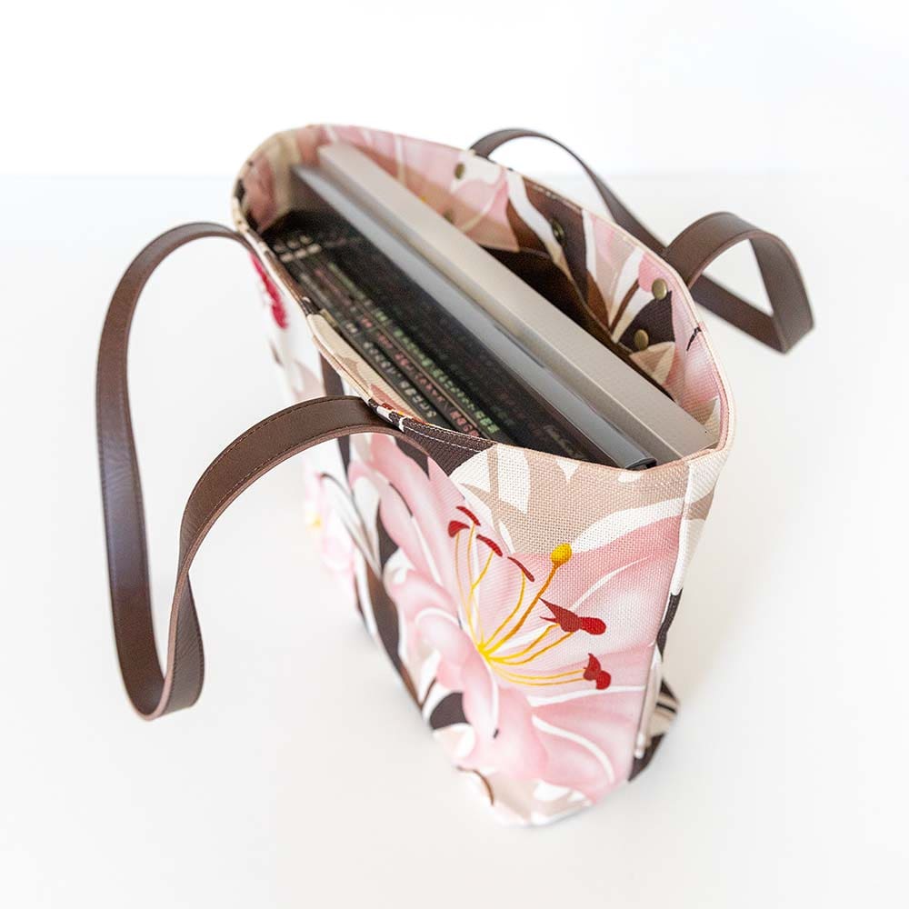 中トートバッグ「ゆりあざみ」