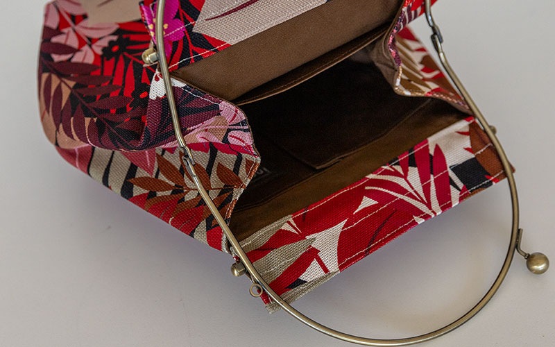 ベンリーがま口【大】「しょくぶつえん」