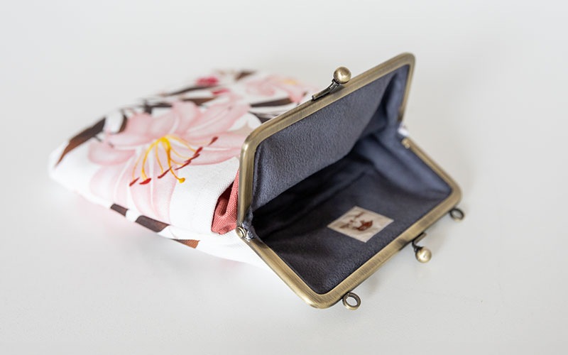 4寸縦型ポシェットがま口「ゆりあざみ」